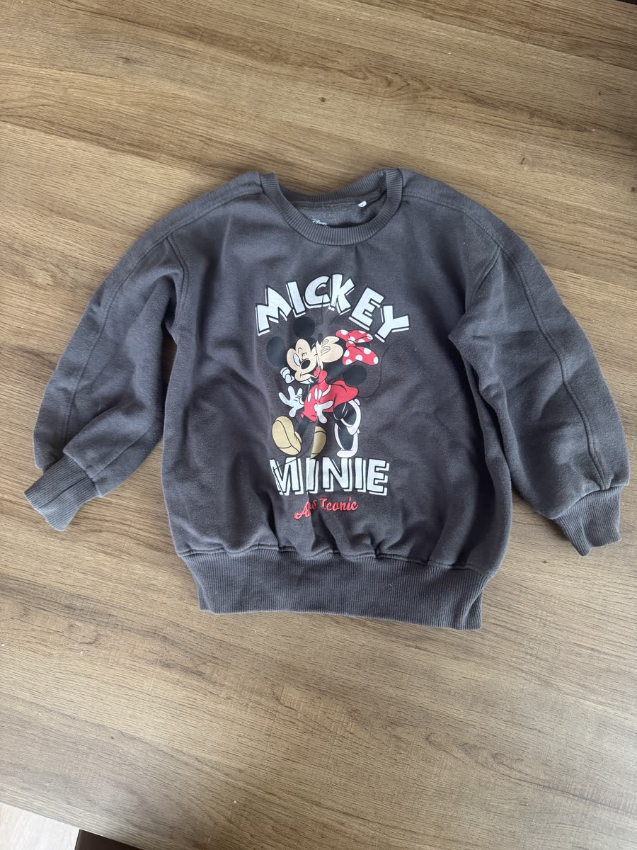 sweat enfant Disney Primark 3-4 ans gris anthracite imprime Mickey et Minnie — Bon Etat — à Paris