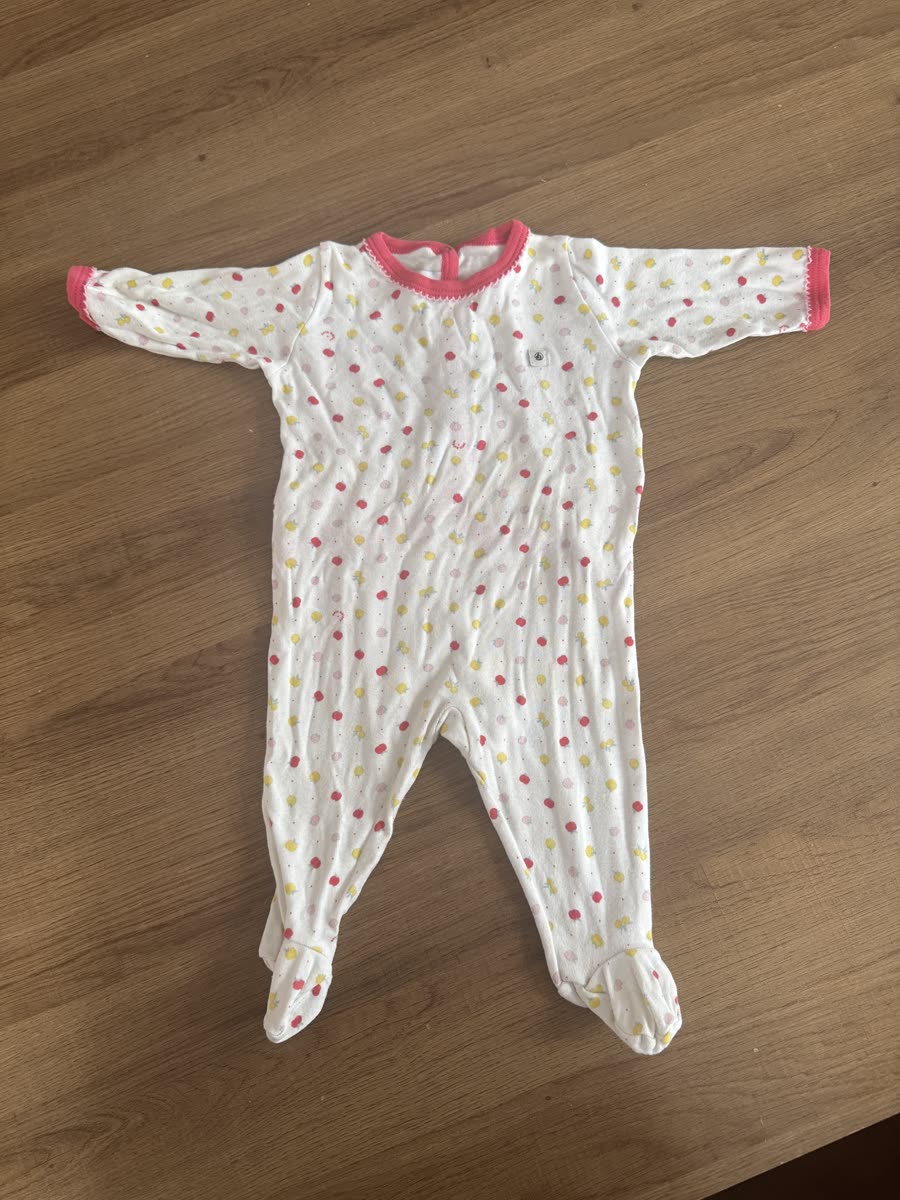 pyjama bébé fille Petit Bateau 3 mois blanc imprimé fruits avec pieds — Tres bon Etat — à Paris
