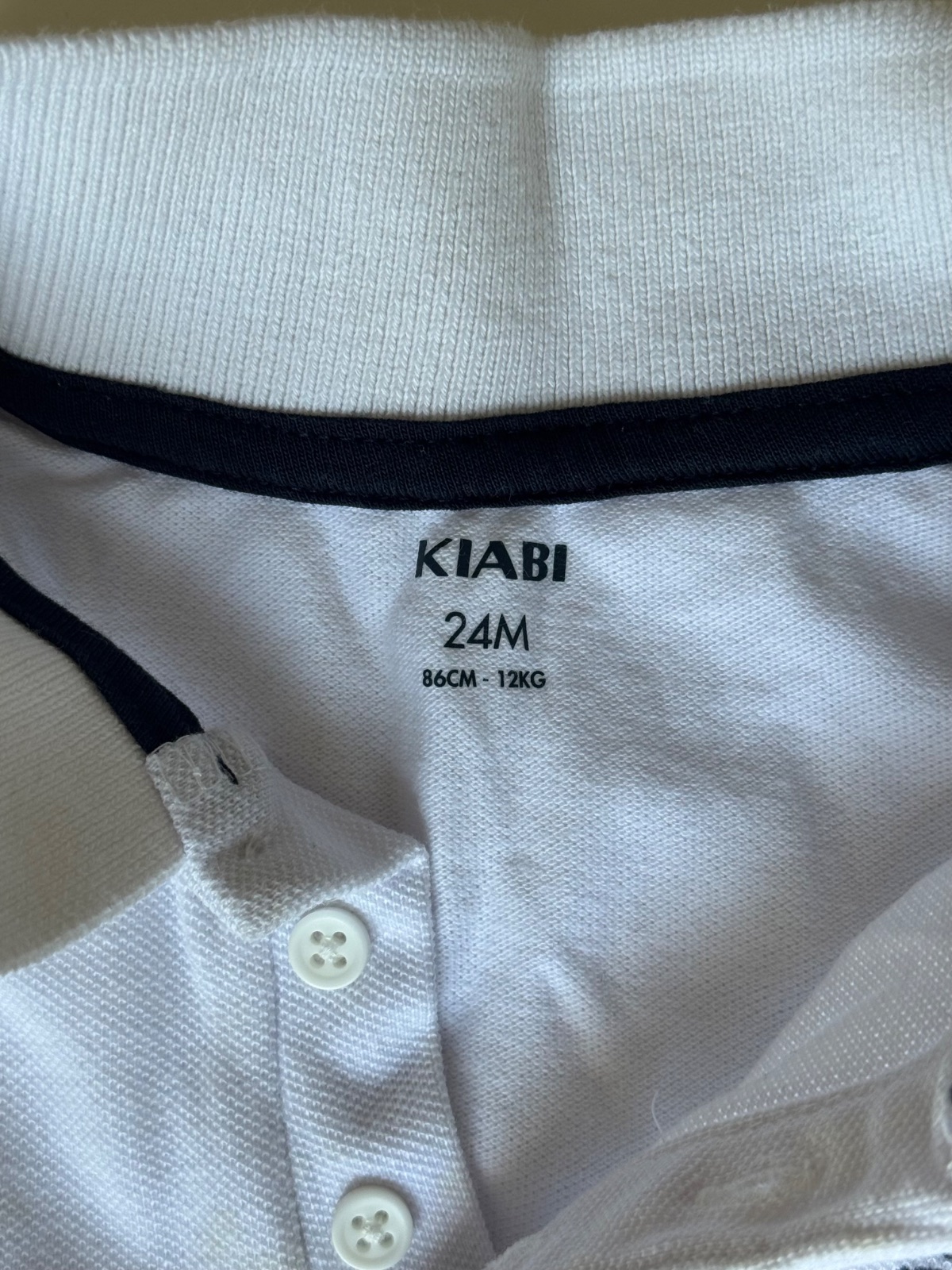 Polo blanc Kiabi - 24 mois (86 cm) — Tres bon Etat — à Paris